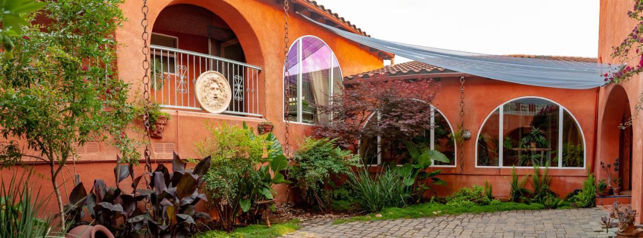Posada Mariana Bed And Breakfast Catheys Valley Экстерьер фото